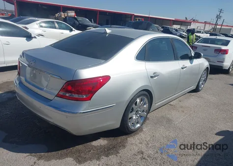 2013 Hyundai Equus Signature z USA, uszkodzony, nr VIN KMHGH4JH4DU072428
